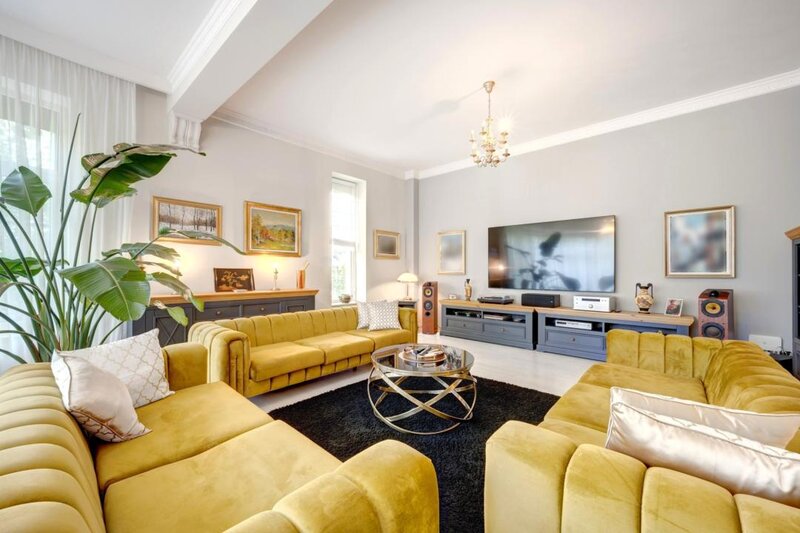 Pipera, vila lux, 6camere, curte, 4 dormitoare, Iancu Nicolae, mobilat, utilat